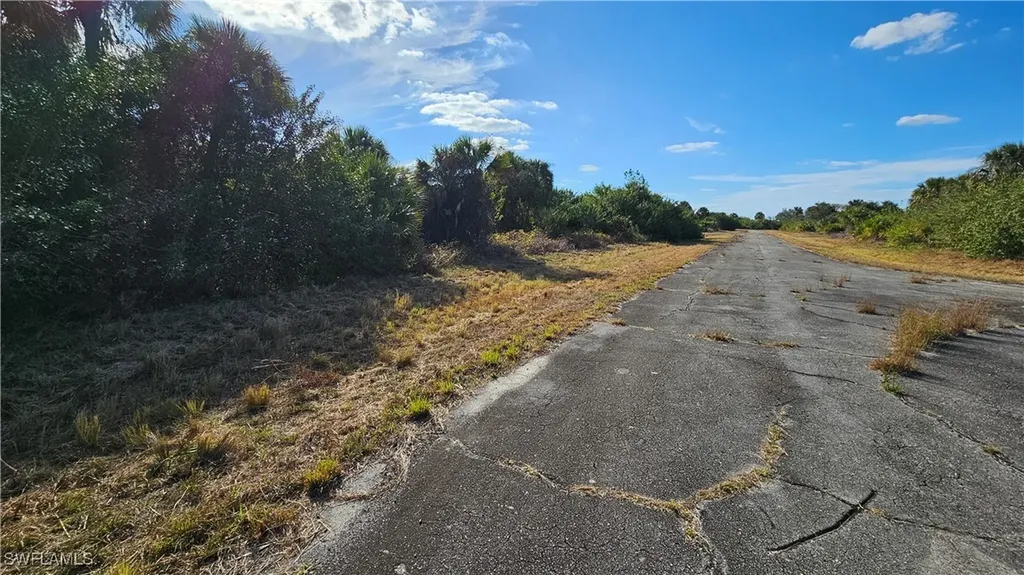 811 Opal Court Labelle FL 33935