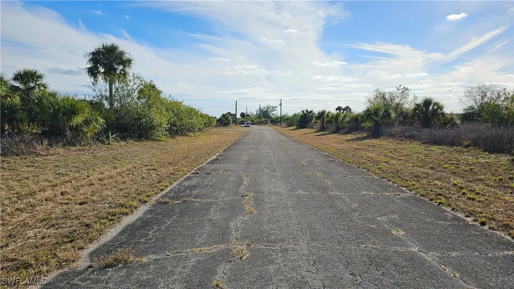 811 Opal Court Labelle FL 33935