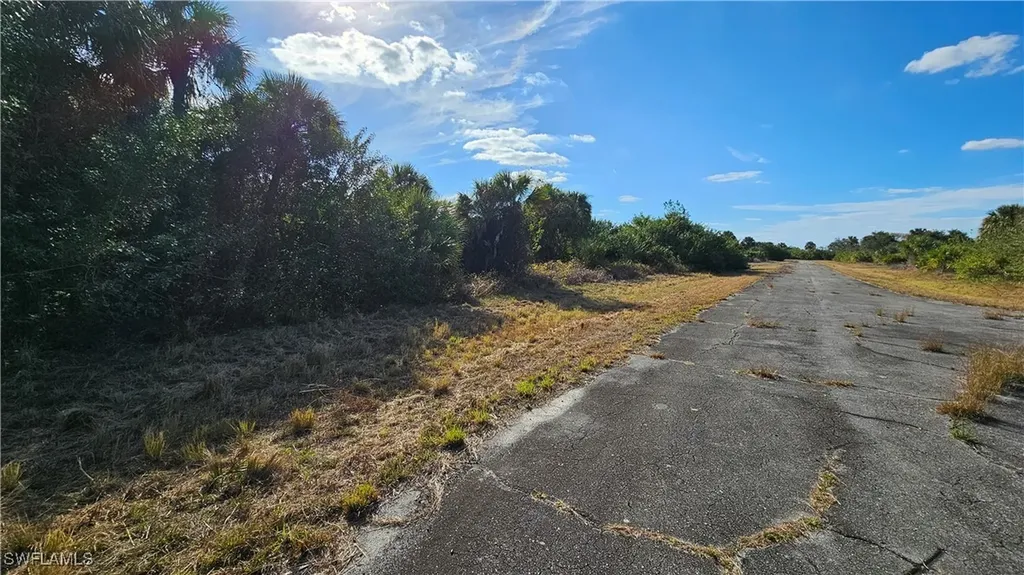 811 Opal Court Labelle FL 33935