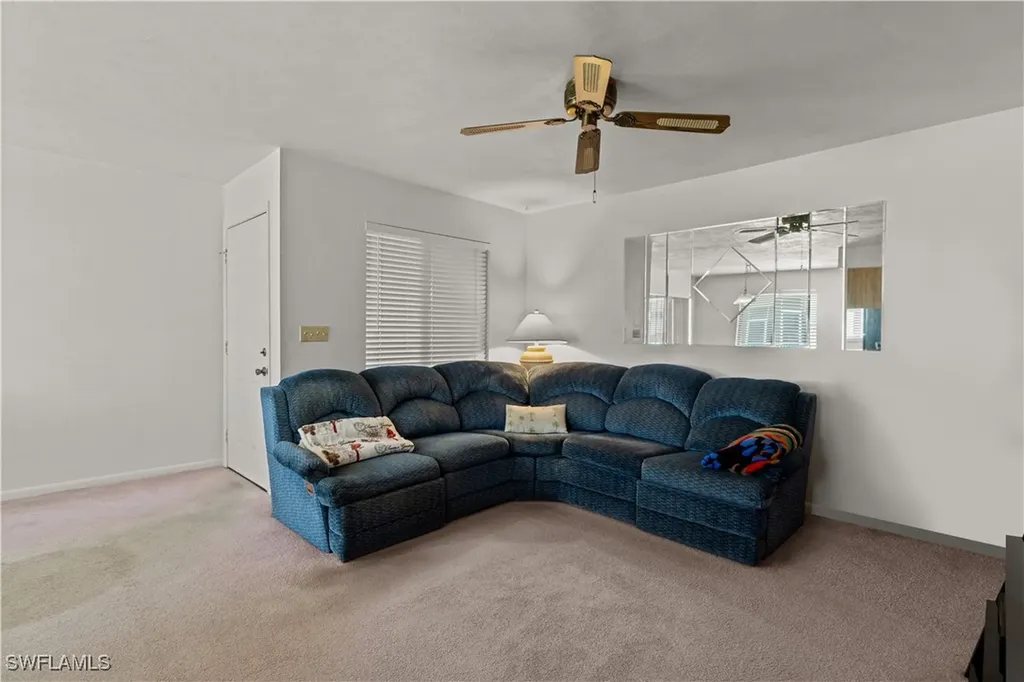 1113 Cape Coral Parkway W Cape Coral FL 33914