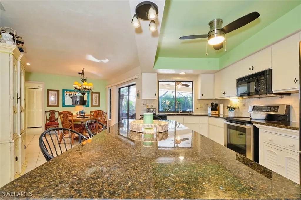 7 NE 12th Court Cape Coral FL 33909
