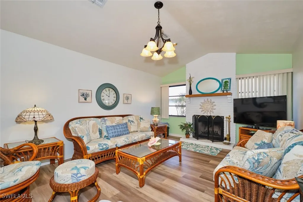 7 NE 12th Court Cape Coral FL 33909