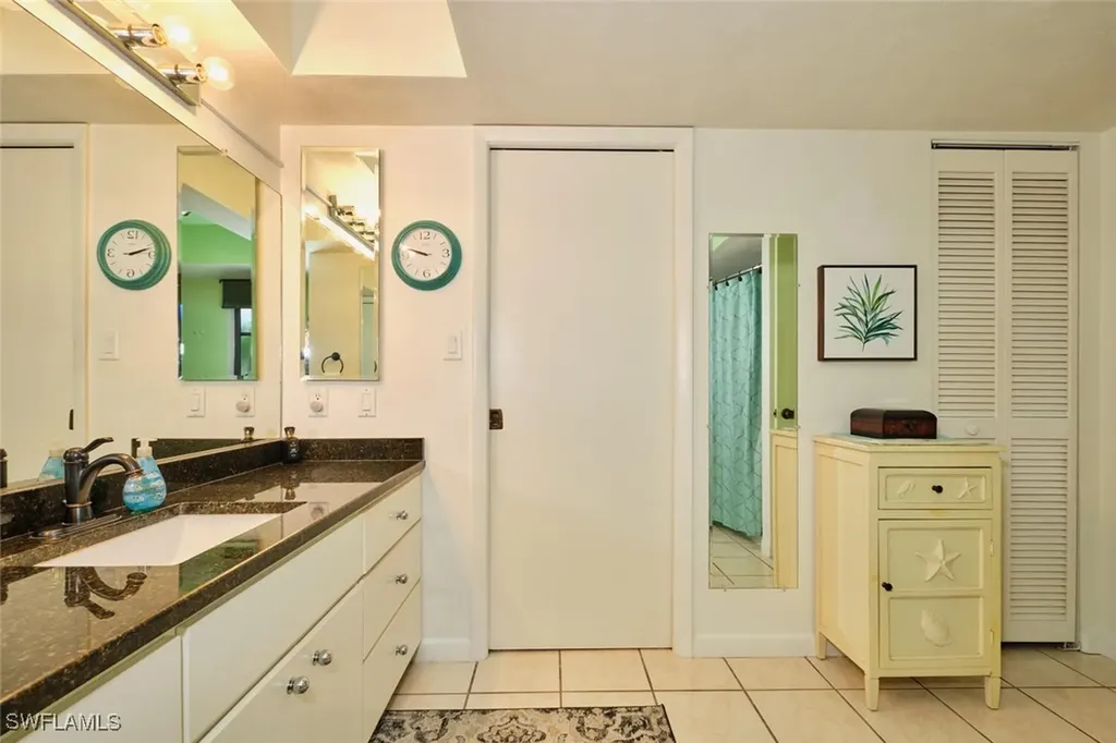 7 NE 12th Court Cape Coral FL 33909
