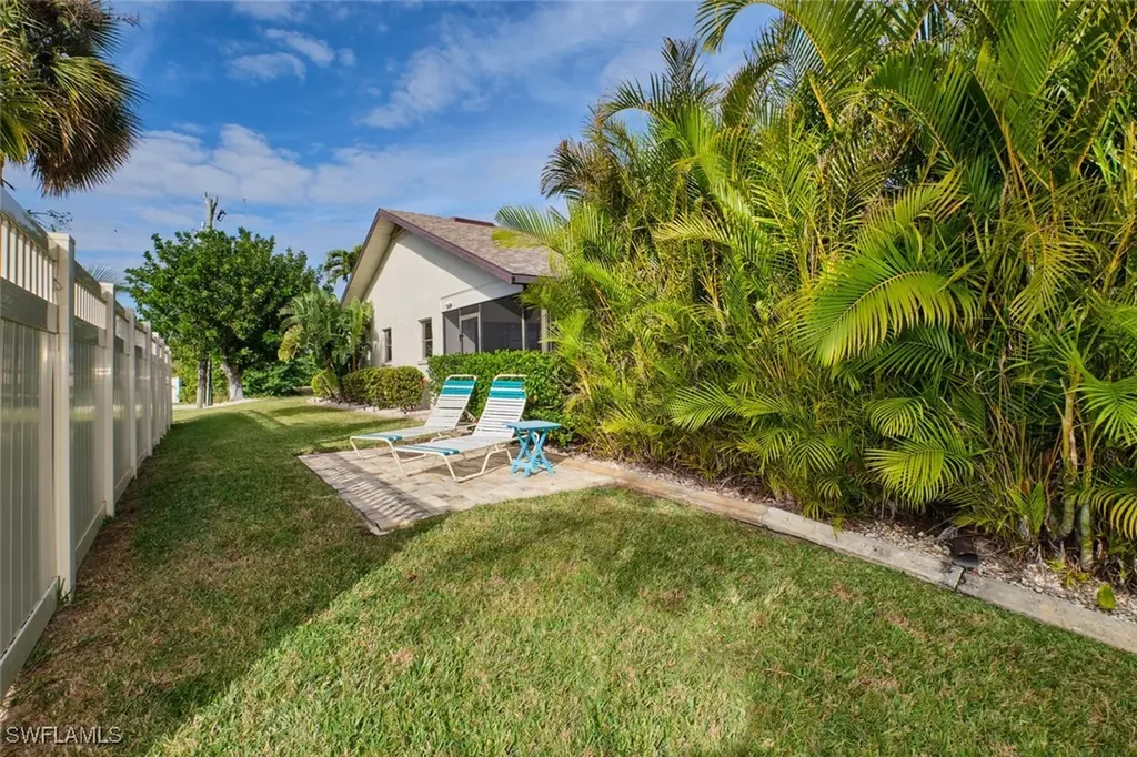 7 NE 12th Court Cape Coral FL 33909