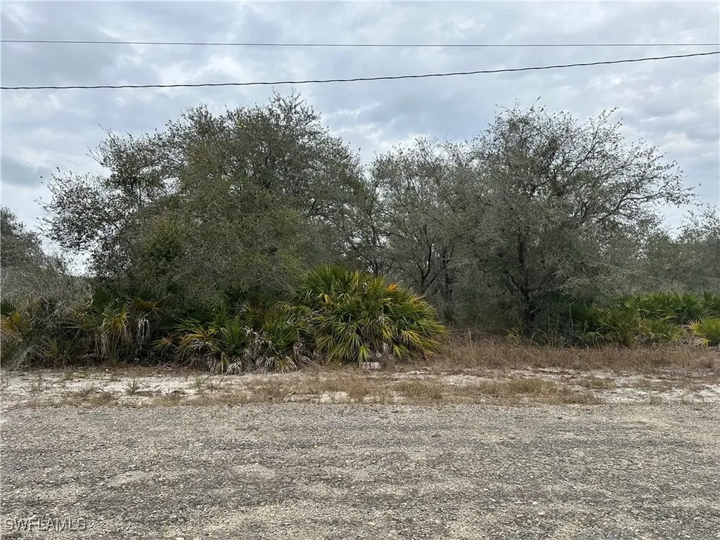 2526 72nd Street W Lehigh Acres FL 33971
