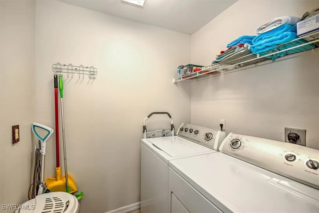 1609 NW 37th Place Cape Coral FL 33993