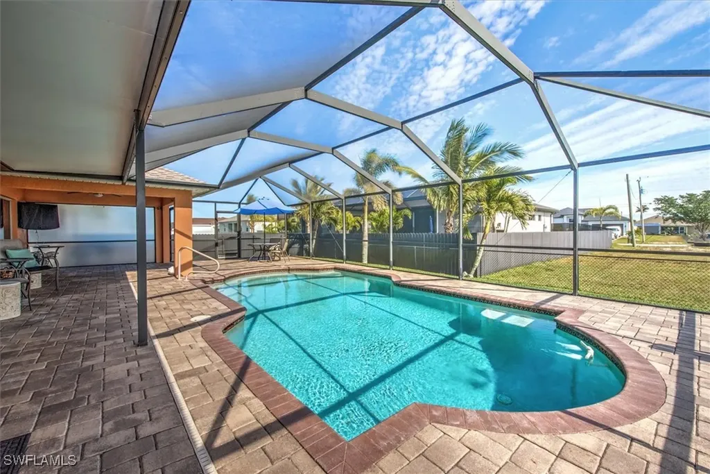 1609 NW 37th Place Cape Coral FL 33993