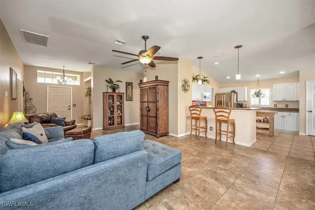 1609 NW 37th Place Cape Coral FL 33993