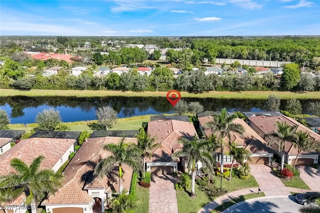 2806 Aviamar Circle Naples FL 34114