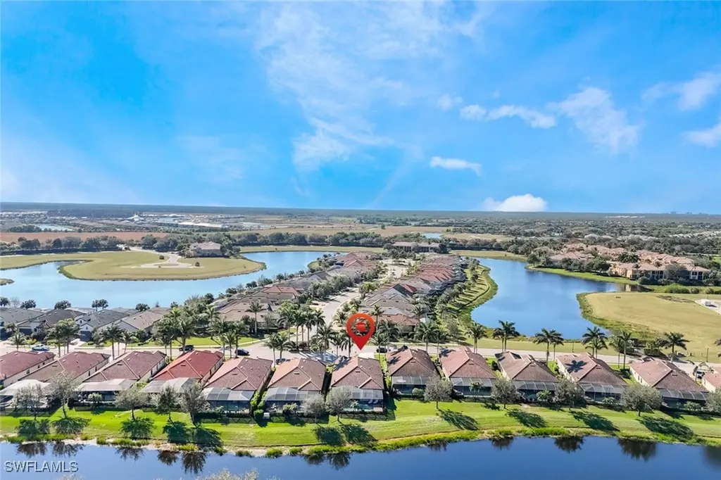 2806 Aviamar Circle Naples FL 34114