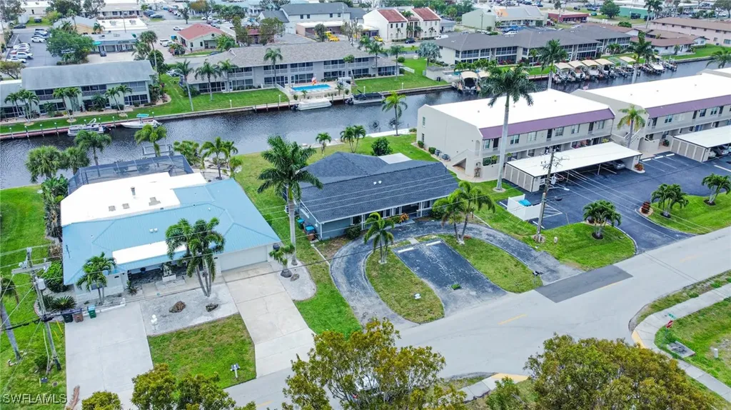 1326 SE 46th Street Cape Coral FL 33904