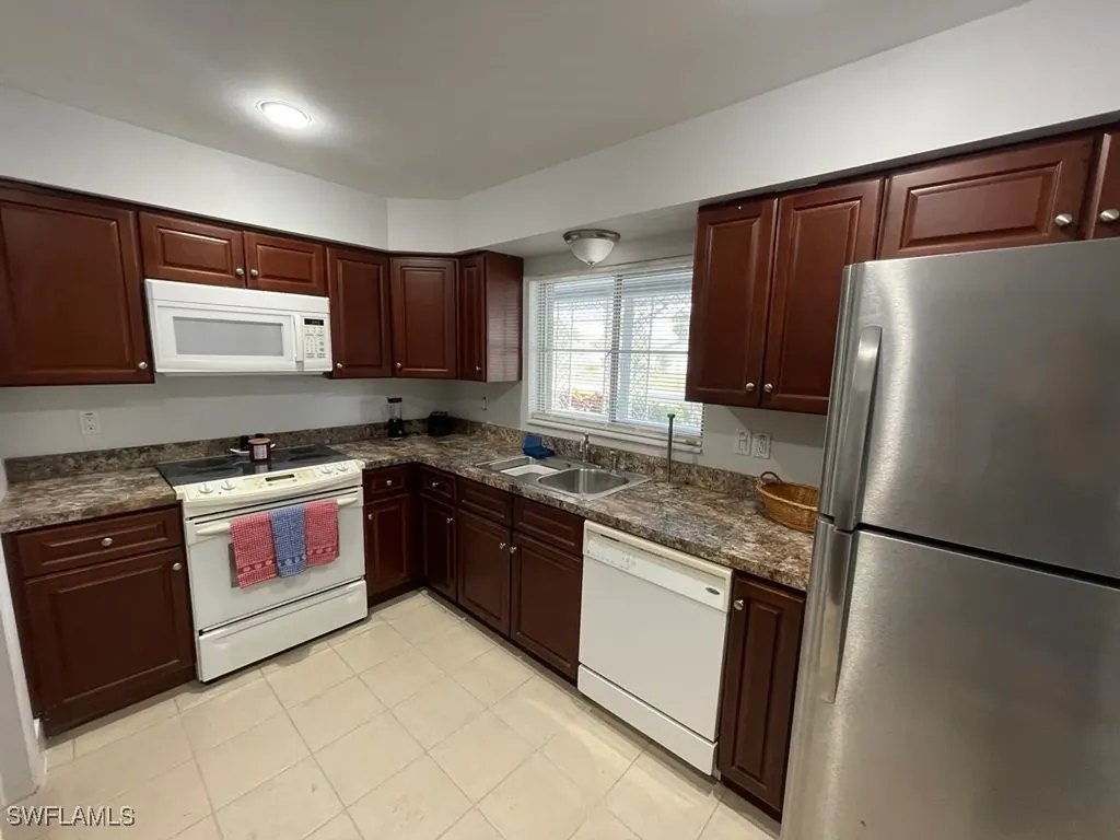 1326 SE 46th Street Cape Coral FL 33904