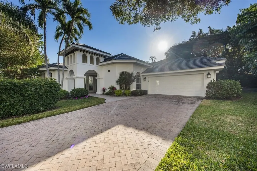 720 Bentwater Circle Naples FL 34108