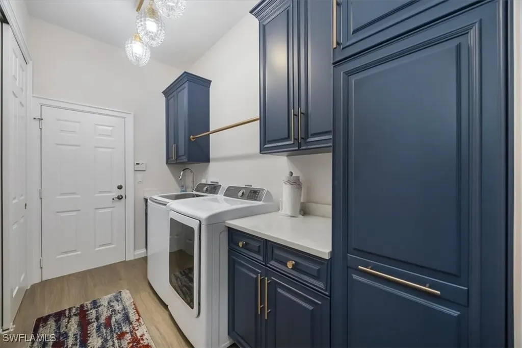720 Bentwater Circle Naples FL 34108