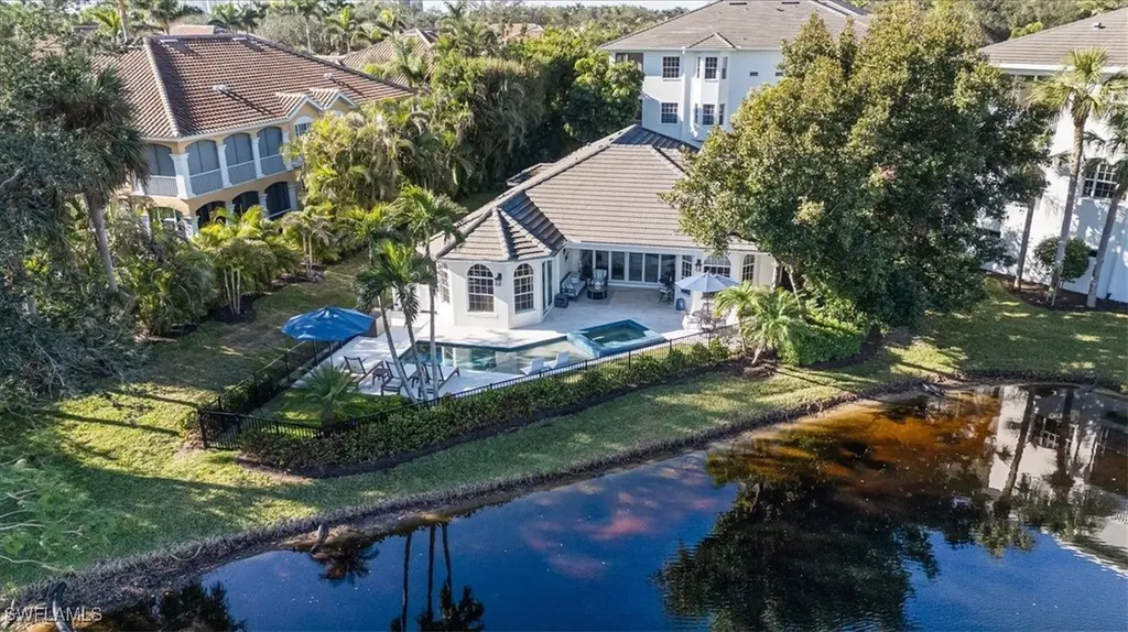 720 Bentwater Circle Naples FL 34108