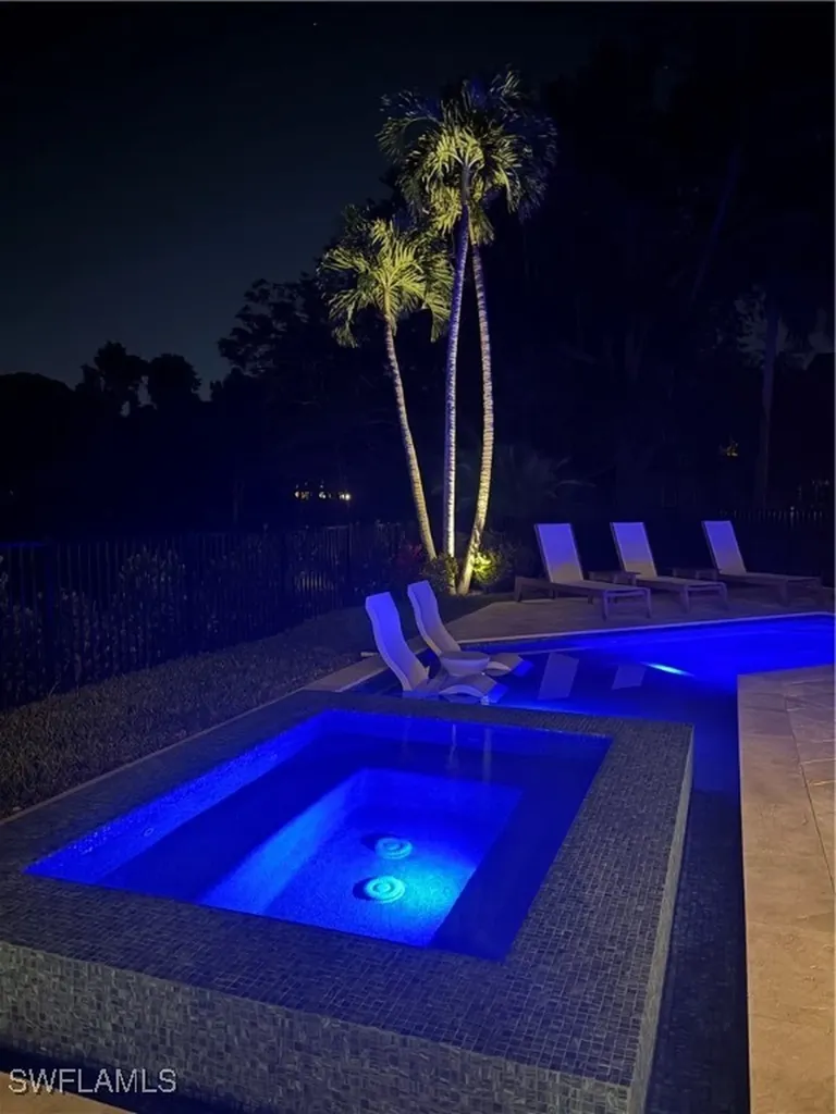 720 Bentwater Circle Naples FL 34108