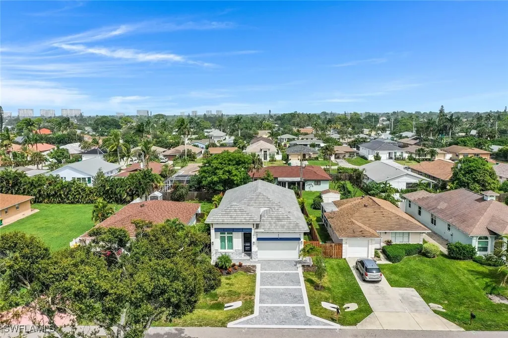 775 92nd Avenue N Naples FL 34108