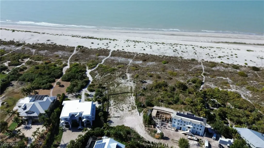 4741 Tradewinds Drive Sanibel FL 33957