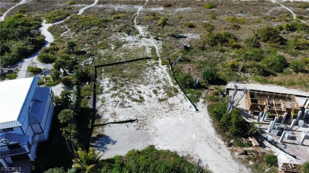 4741 Tradewinds Drive Sanibel FL 33957