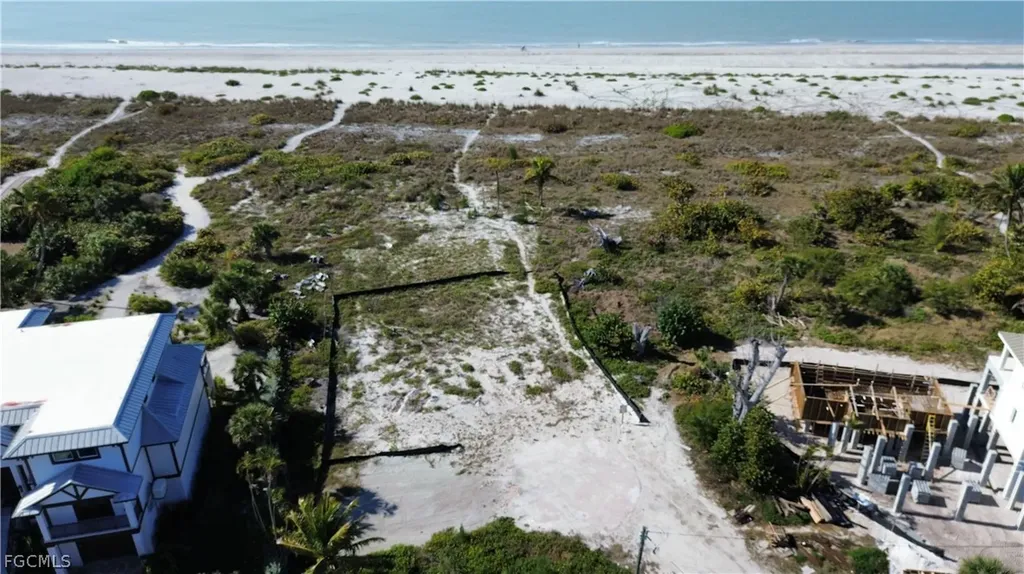 4741 Tradewinds Drive Sanibel FL 33957