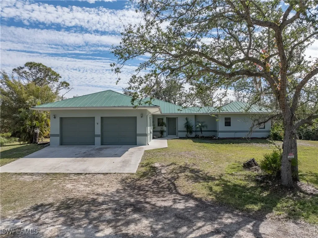 5312 Western Drive St. James City FL 33956