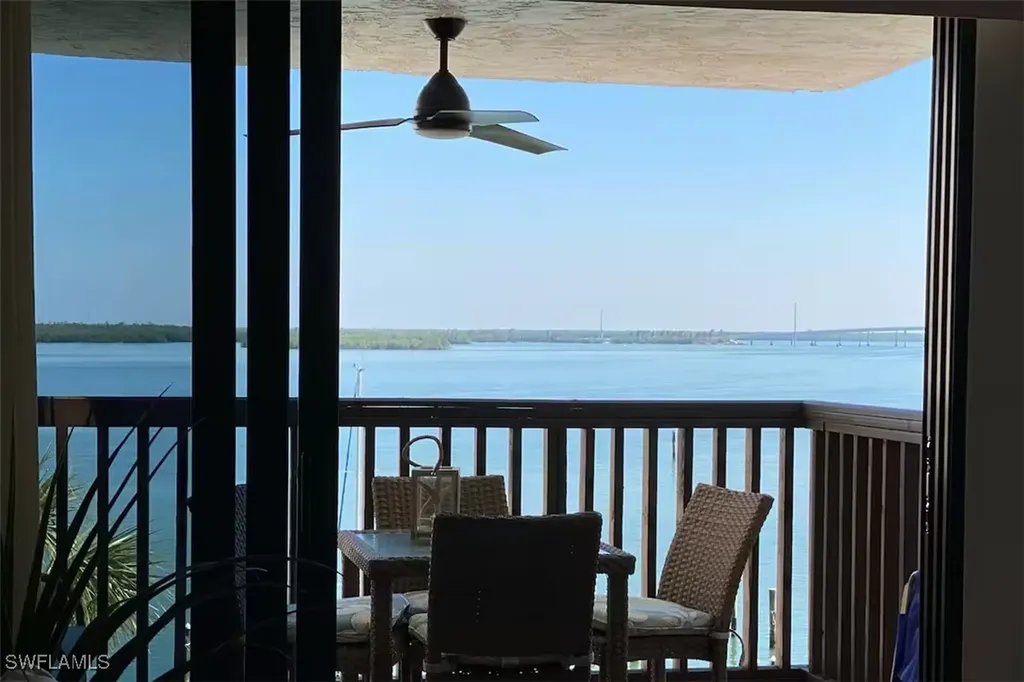1085 Bald Eagle Drive Marco Island FL 34145