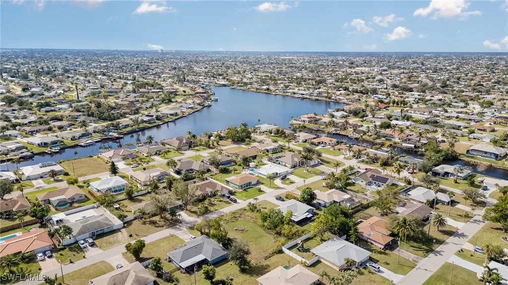 317 SE 32nd Terrace Cape Coral FL 33904