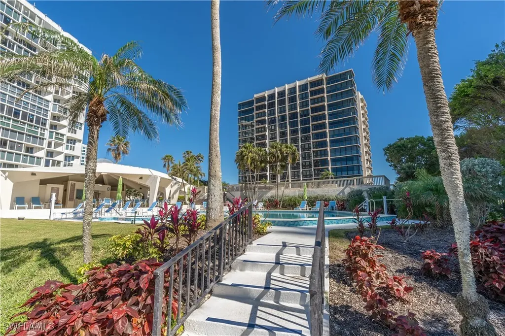 4031 Gulf Shore Boulevard N Naples FL 34103