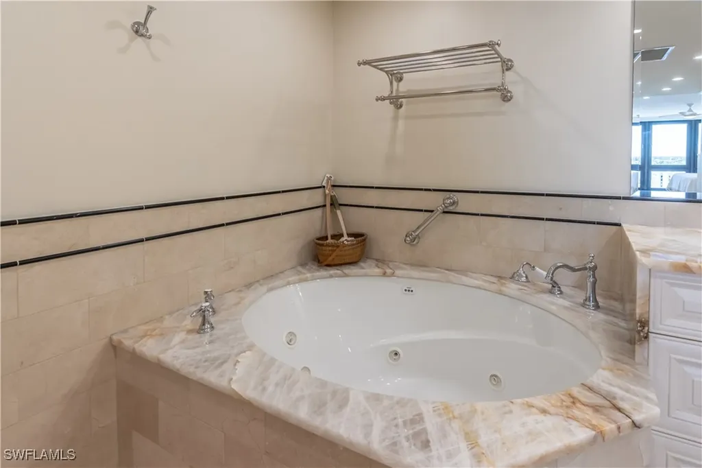 4031 Gulf Shore Boulevard N Naples FL 34103