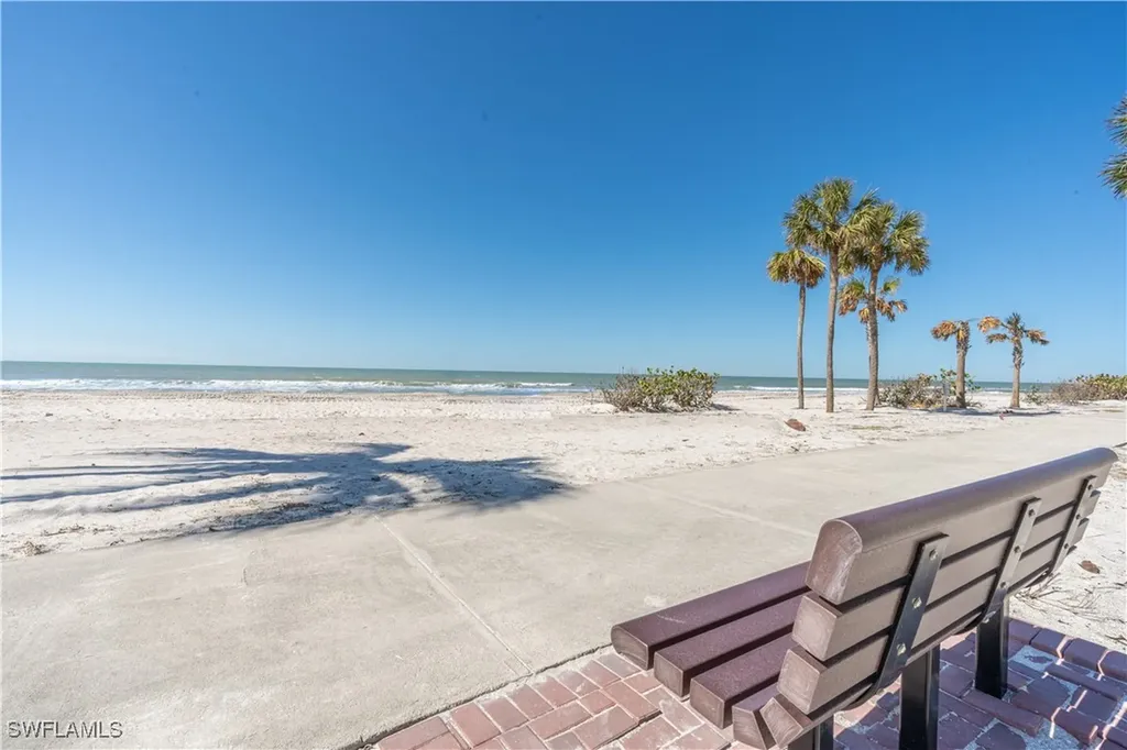 4031 Gulf Shore Boulevard N Naples FL 34103