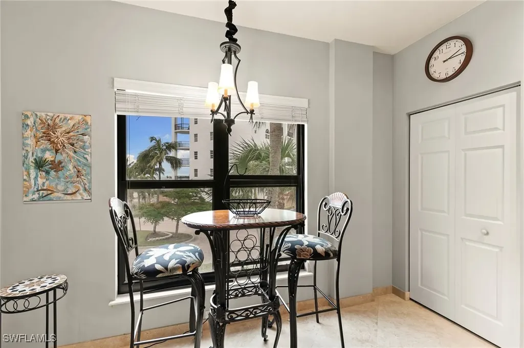 502 La Peninsula Boulevard Naples FL 34113