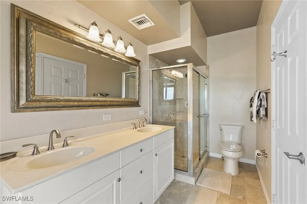 502 La Peninsula Boulevard Naples FL 34113