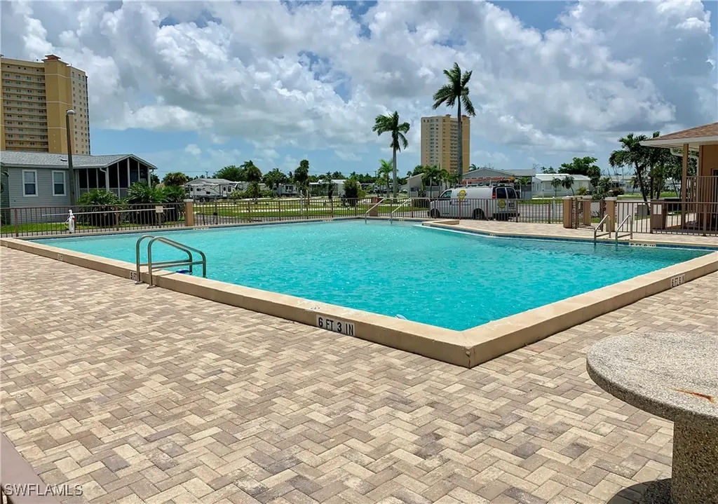 19681 Summerlin #263 Road Fort Myers FL 33908