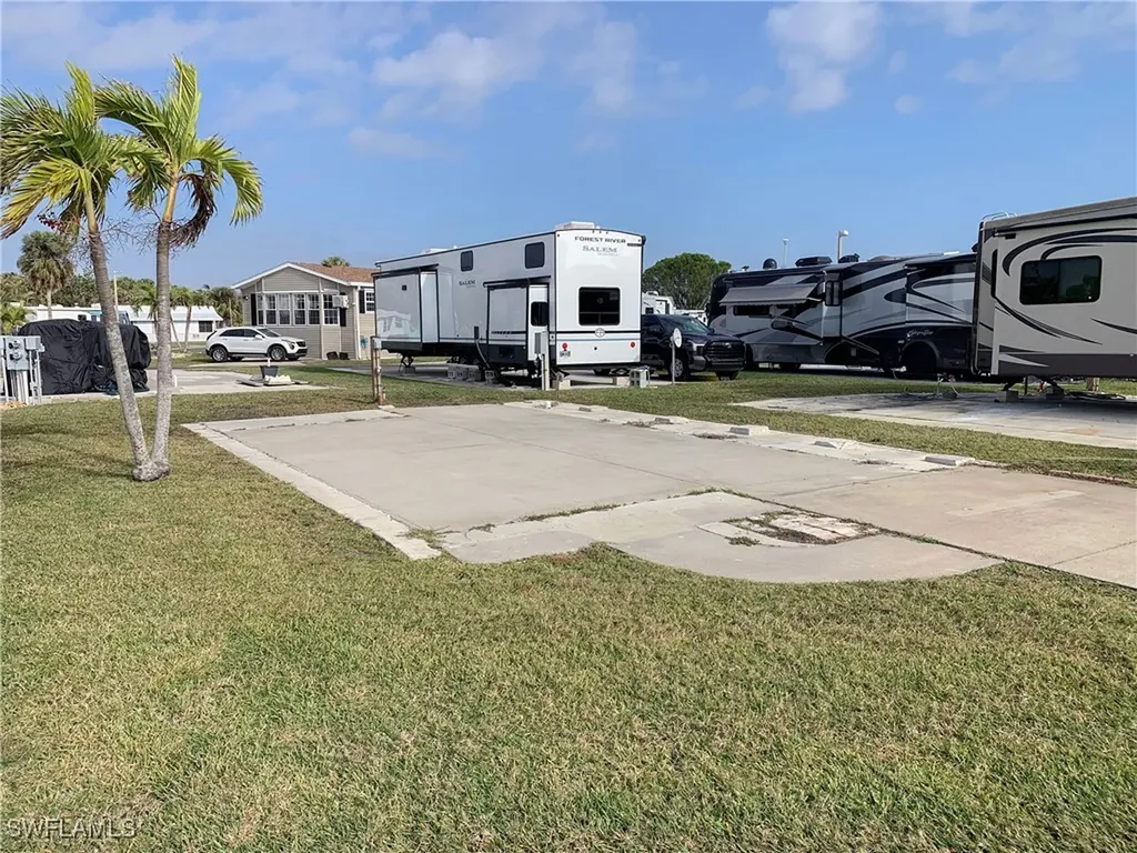 19681 Summerlin #263 Road Fort Myers FL 33908