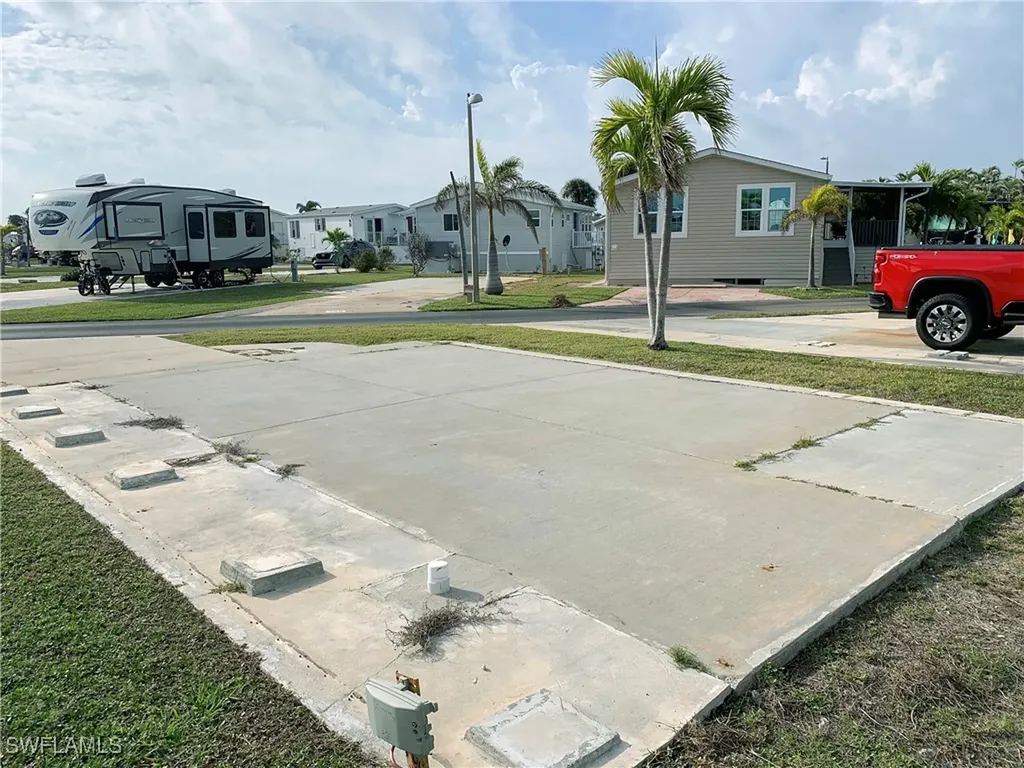 19681 Summerlin #263 Road Fort Myers FL 33908