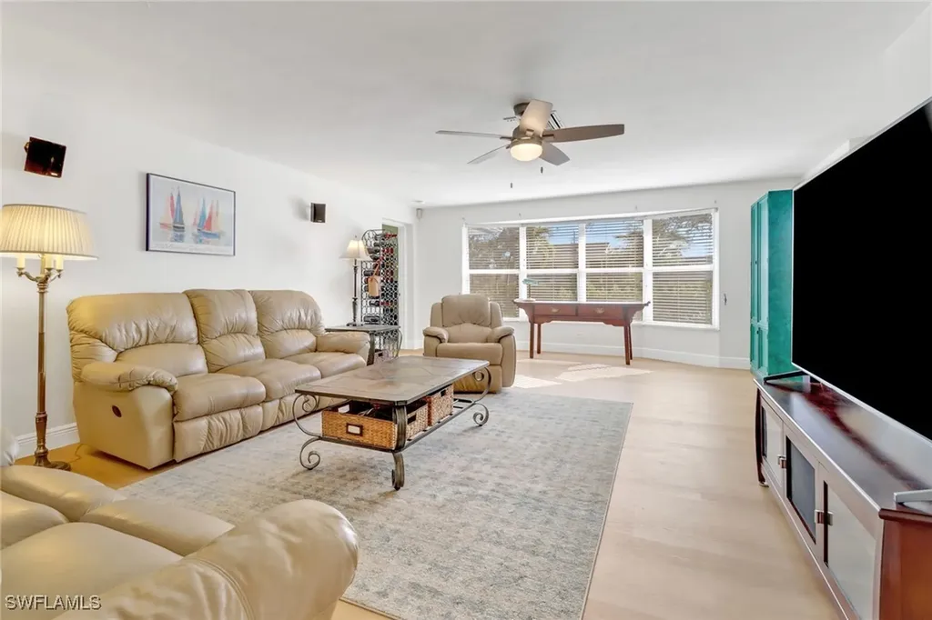 1999 Alamanda Drive Naples FL 34102