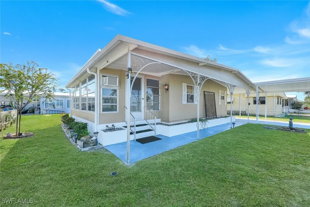 9335 Lord Road Bonita Springs FL 34135