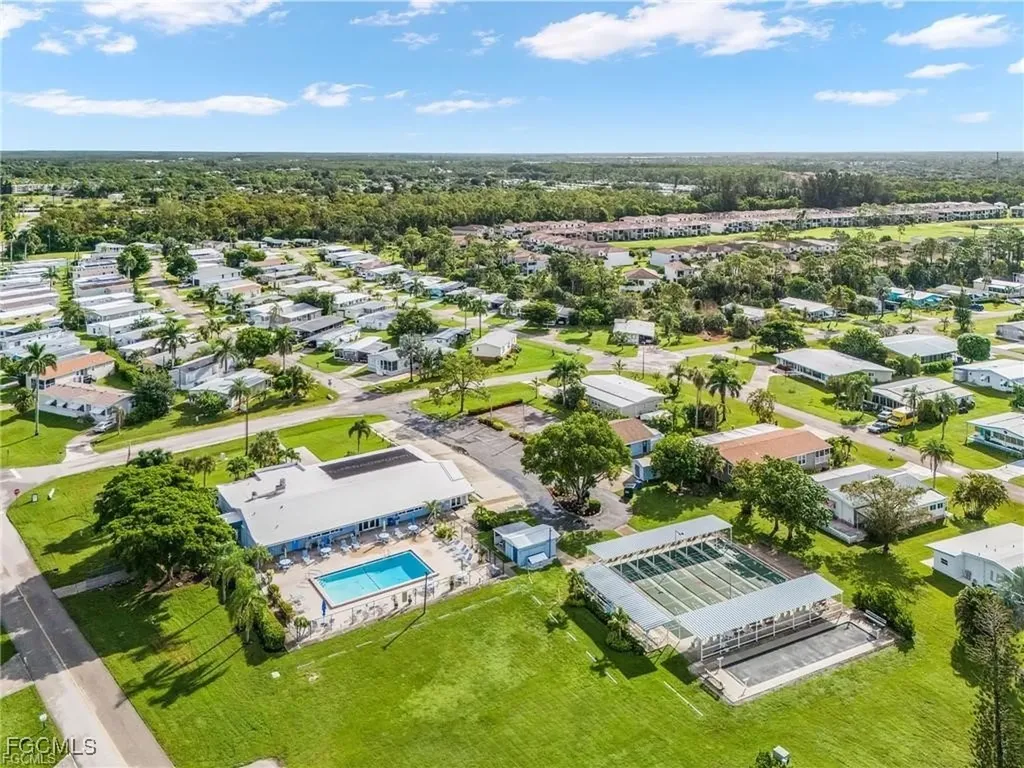 9335 Lord Road Bonita Springs FL 34135