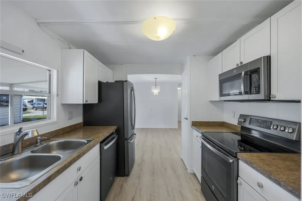 9335 Lord Road Bonita Springs FL 34135