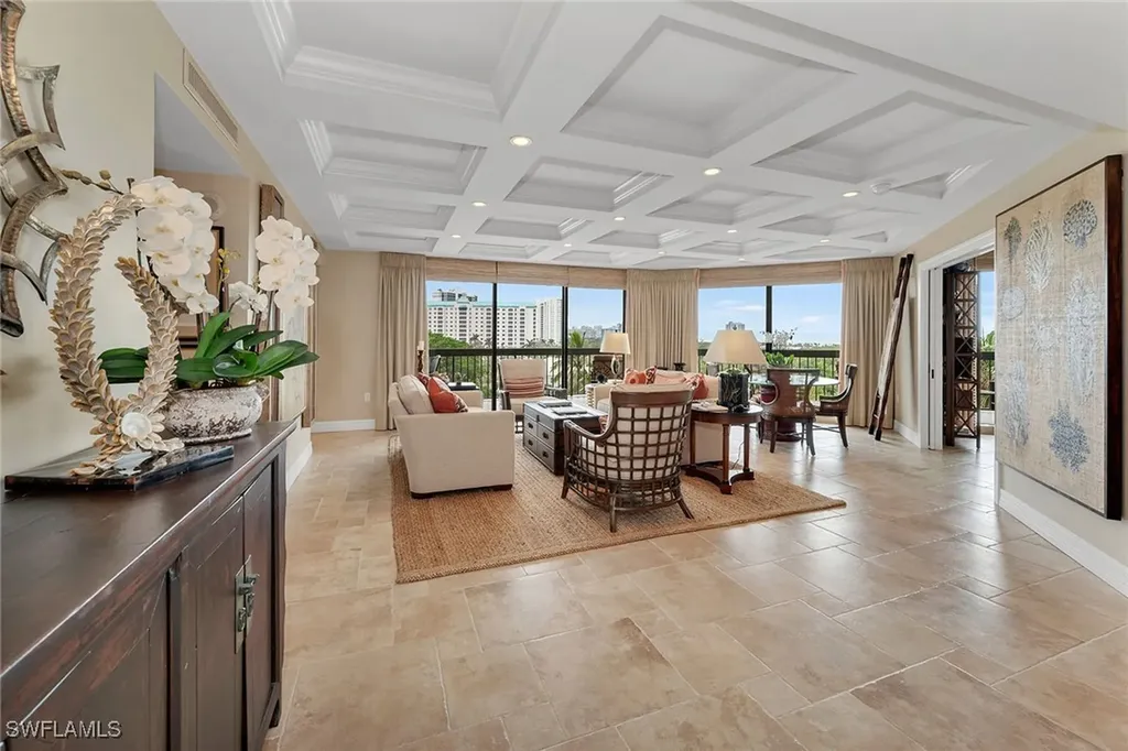 Naples FL, 6001 Pelican Bay Boulevard, Unit 403