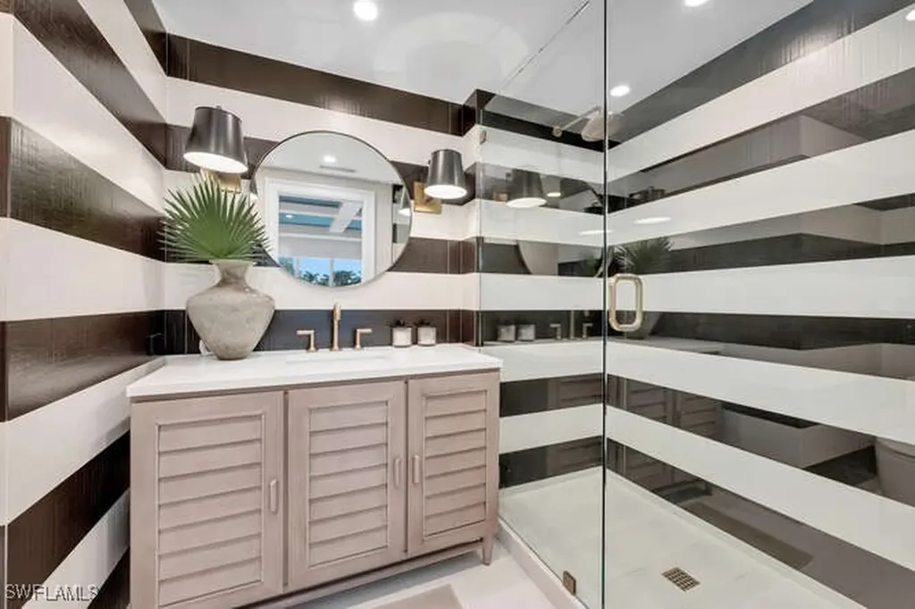 3401 Gulf Shore Boulevard N Naples FL 34103
