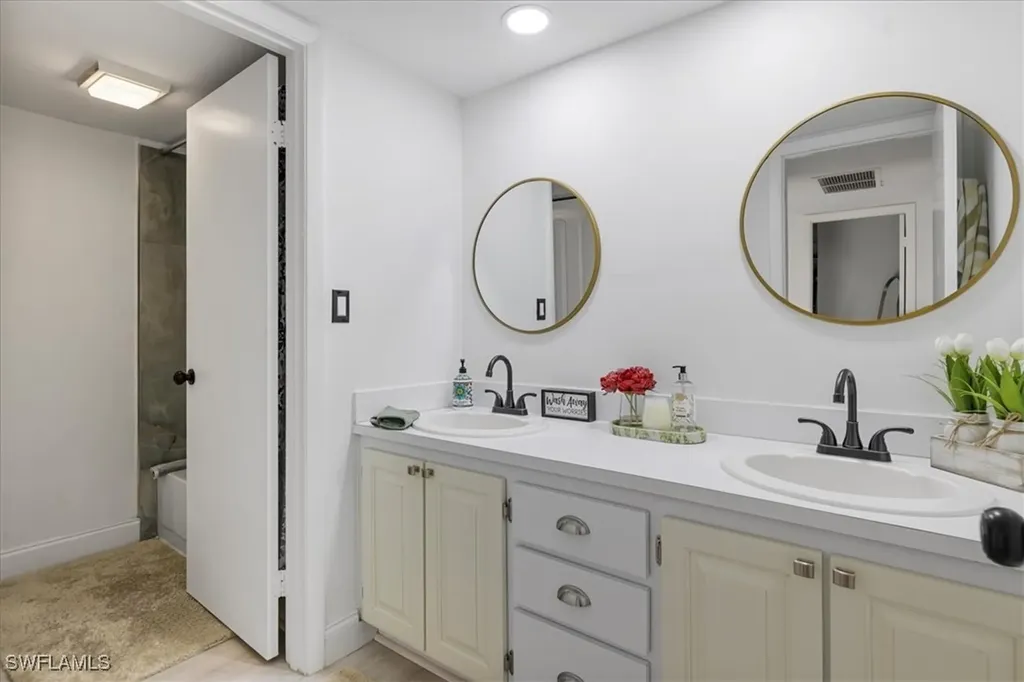 5570 Woodrose Court Fort Myers FL 33907
