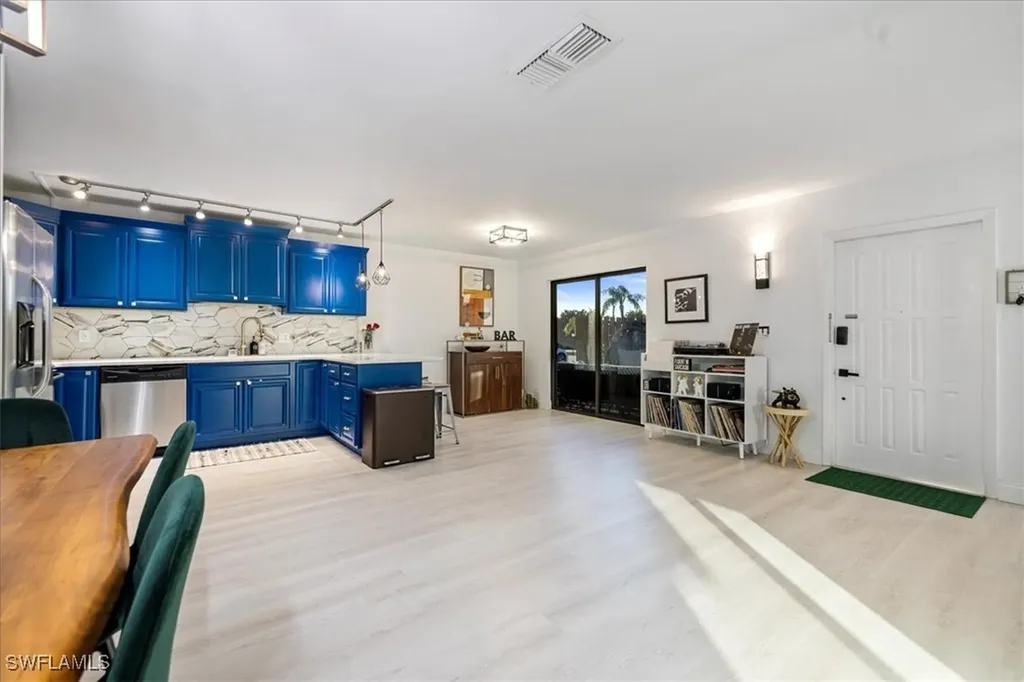 5570 Woodrose Court Fort Myers FL 33907