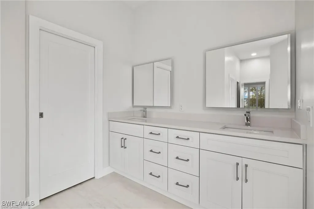 11050 Sea Tropic Lane Fort Myers FL 33908