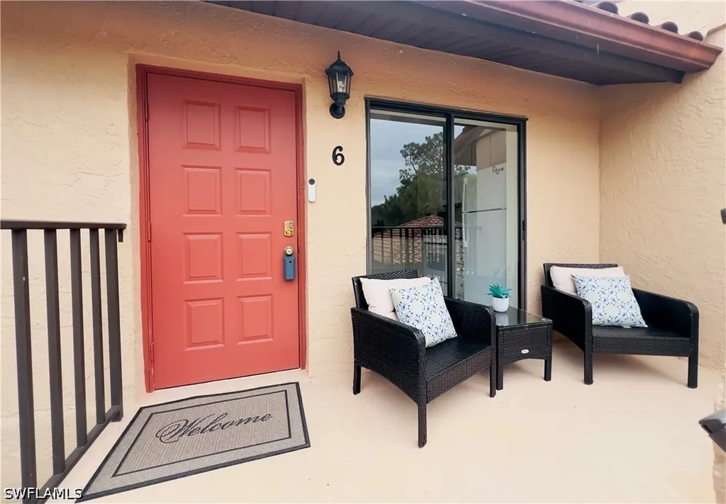 3219 Horse Carriage Way Naples FL 34105