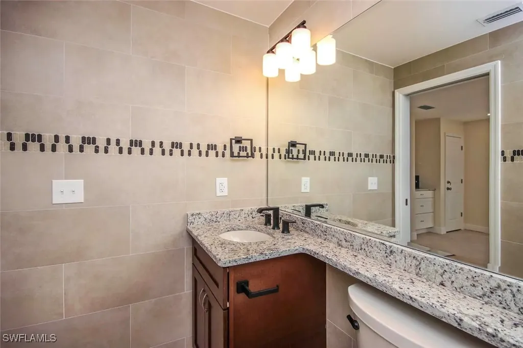 827 E Gulf Drive Sanibel FL 33957