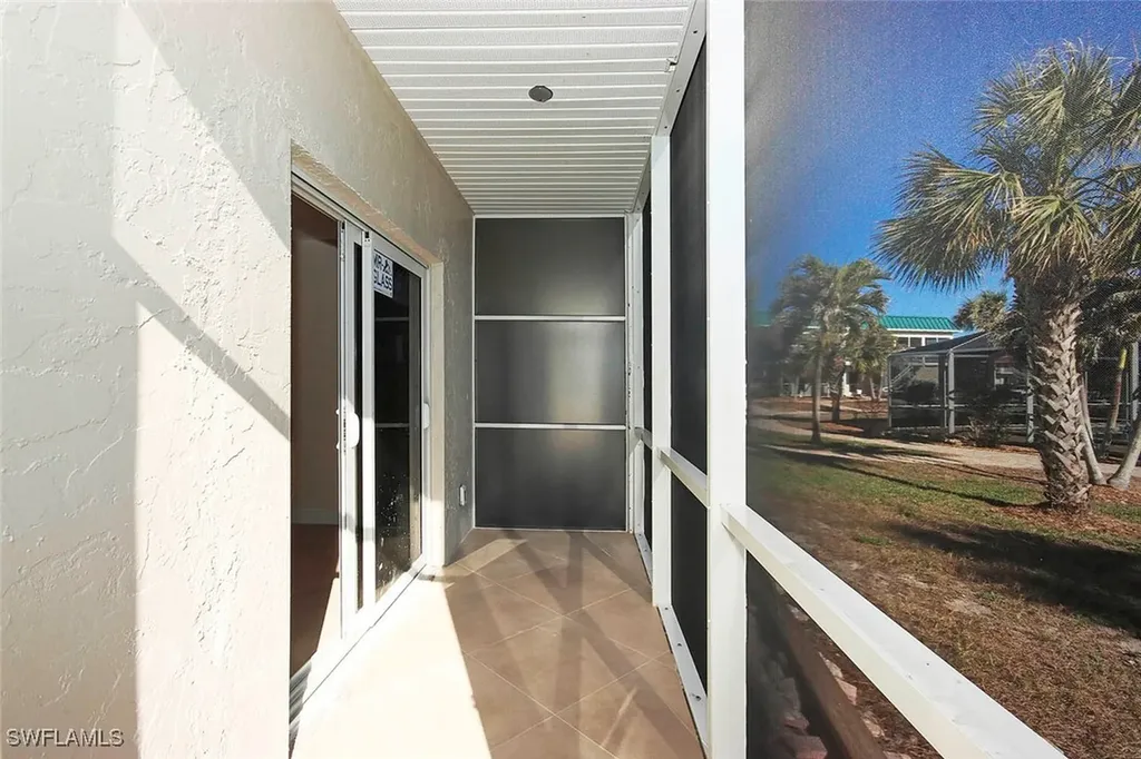 827 E Gulf Drive Sanibel FL 33957