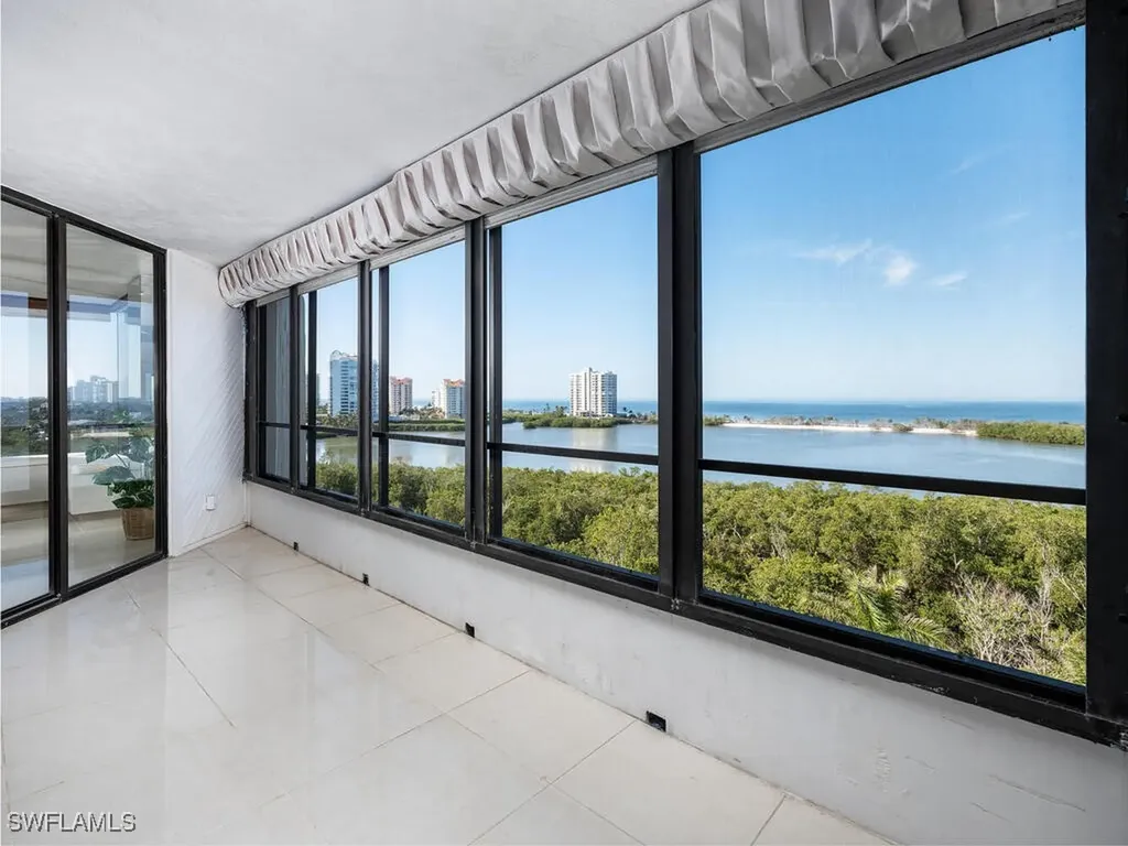 5555 Heron Point Drive Naples FL 34108