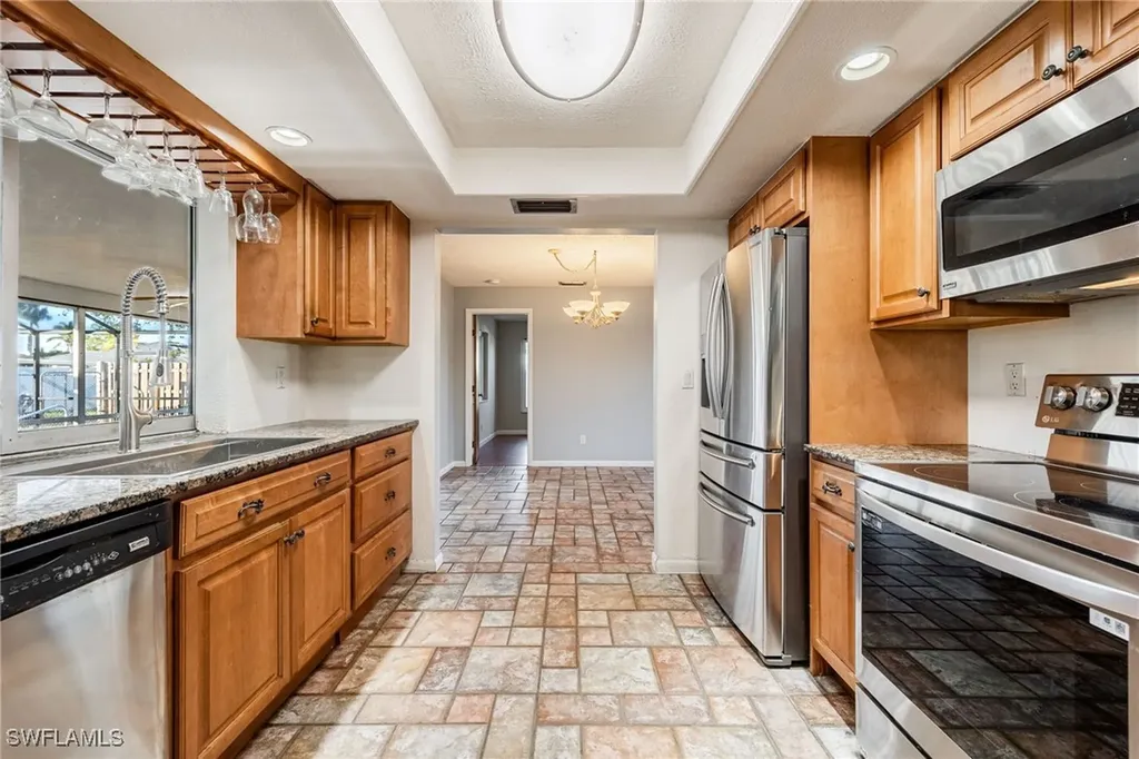 1404 SE 22nd Terrace Cape Coral FL 33990