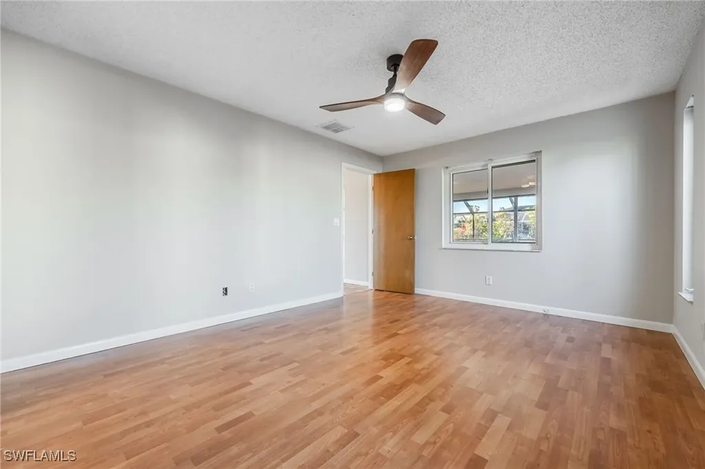 1404 SE 22nd Terrace Cape Coral FL 33990